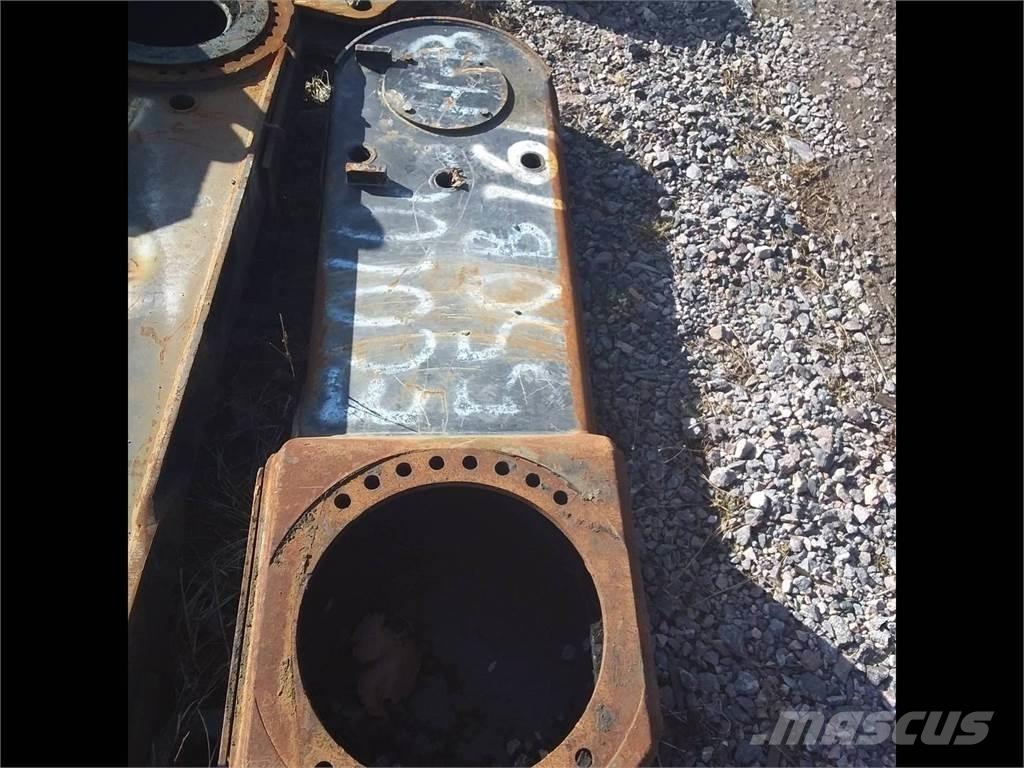 CAT 550 Pendelarm Предаване