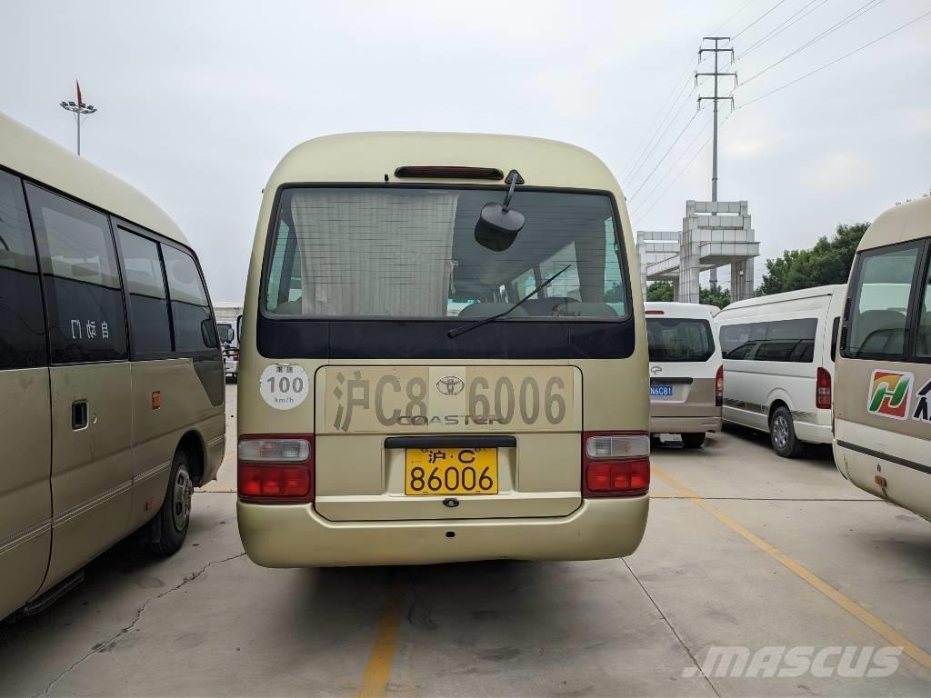 Toyota Coaster Bus Мини бусове