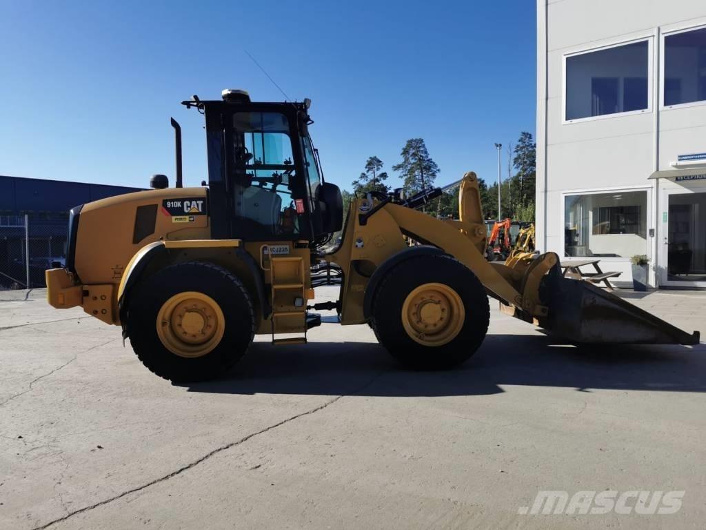 CAT 910 K Колесни товарачи