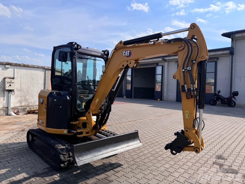 CAT 302.7 D CR Мини екскаватори < 7 т
