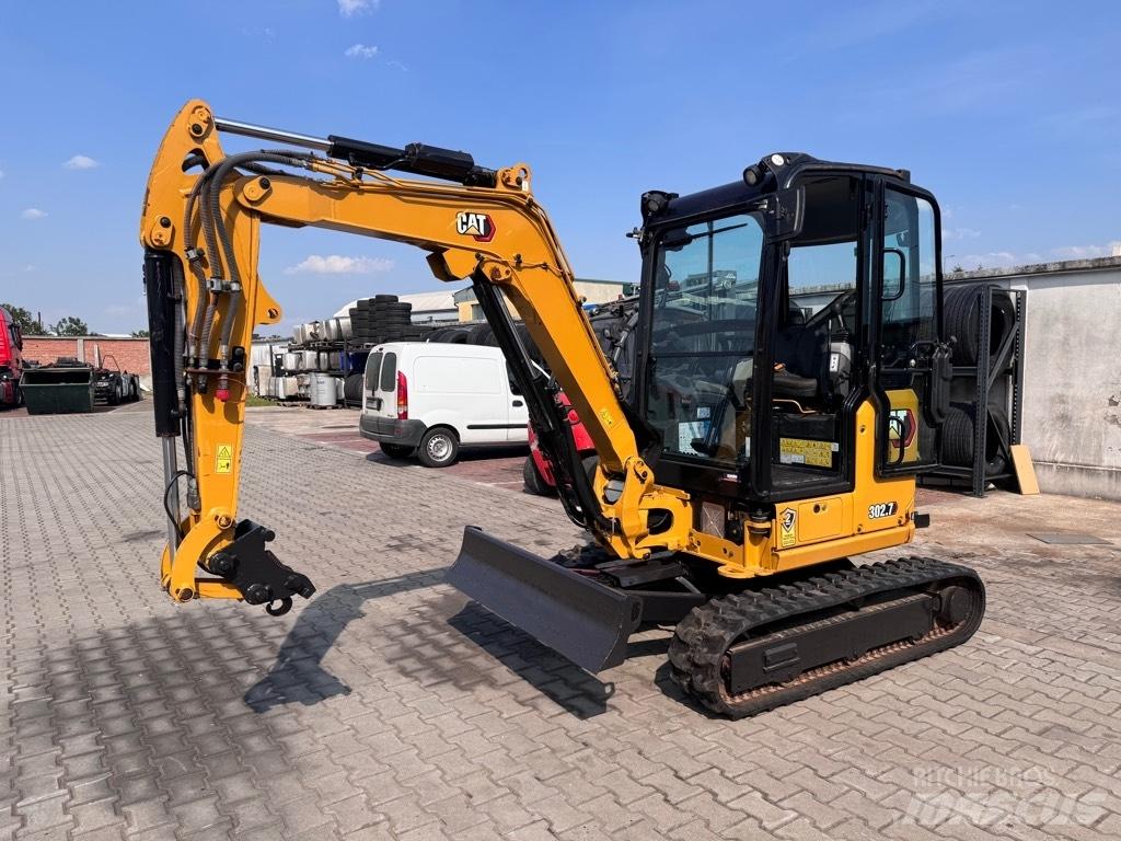 CAT 302.7 D CR Мини екскаватори < 7 т