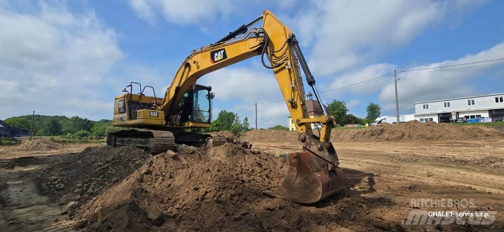 CAT 320 Верижен екскаватор