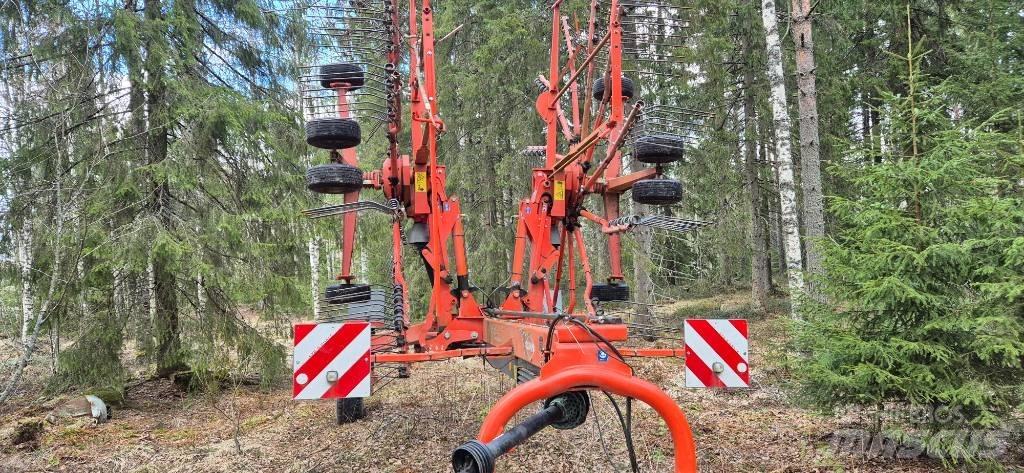 Kuhn GA 8121 Уиндроуърс/Косачки за сено и др.
