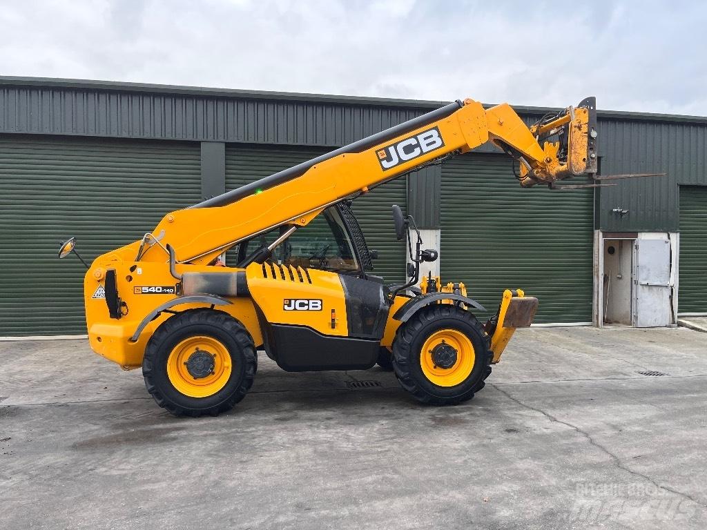 JCB 540-140 Телескопични товарачи