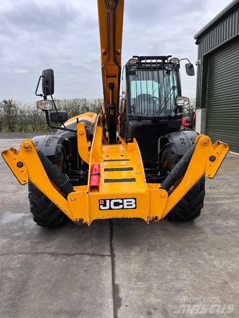 JCB 540-140 Телескопични товарачи