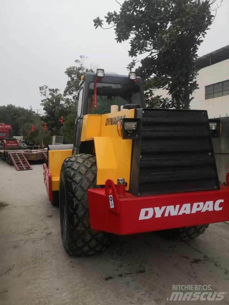 Dynapac CA 301 D Еднобарабанни ролки
