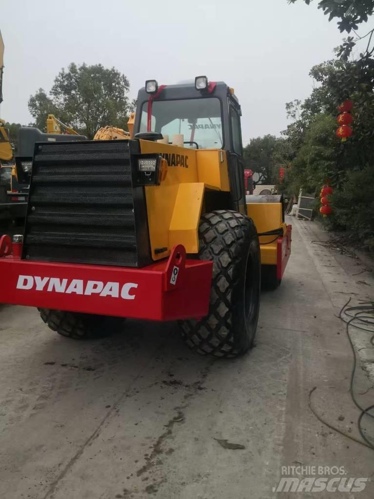 Dynapac CA 301 D Еднобарабанни ролки
