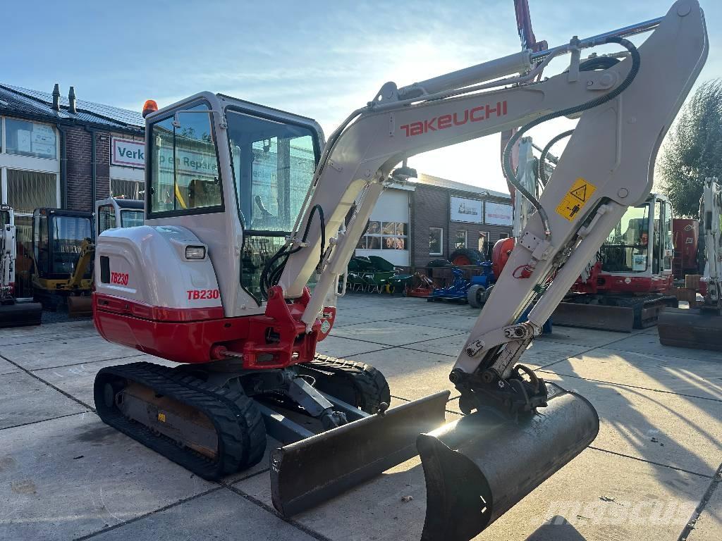 Takeuchi TB 230 Мини екскаватори < 7 т