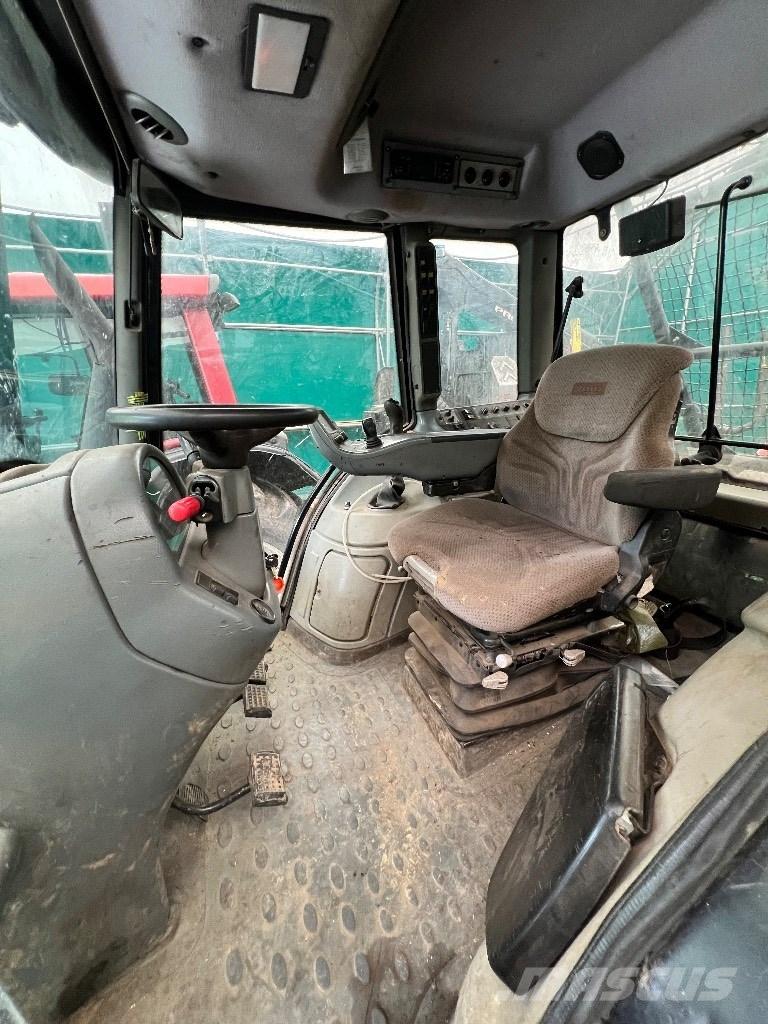 Valtra N 121 Горски трактори