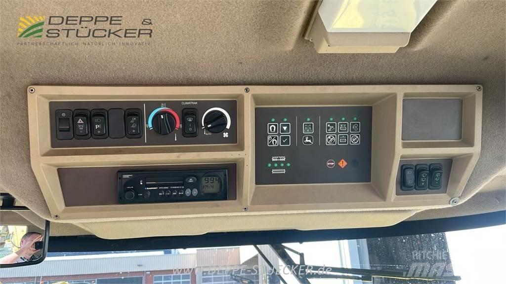 John Deere 7500 Фуражни комбайни