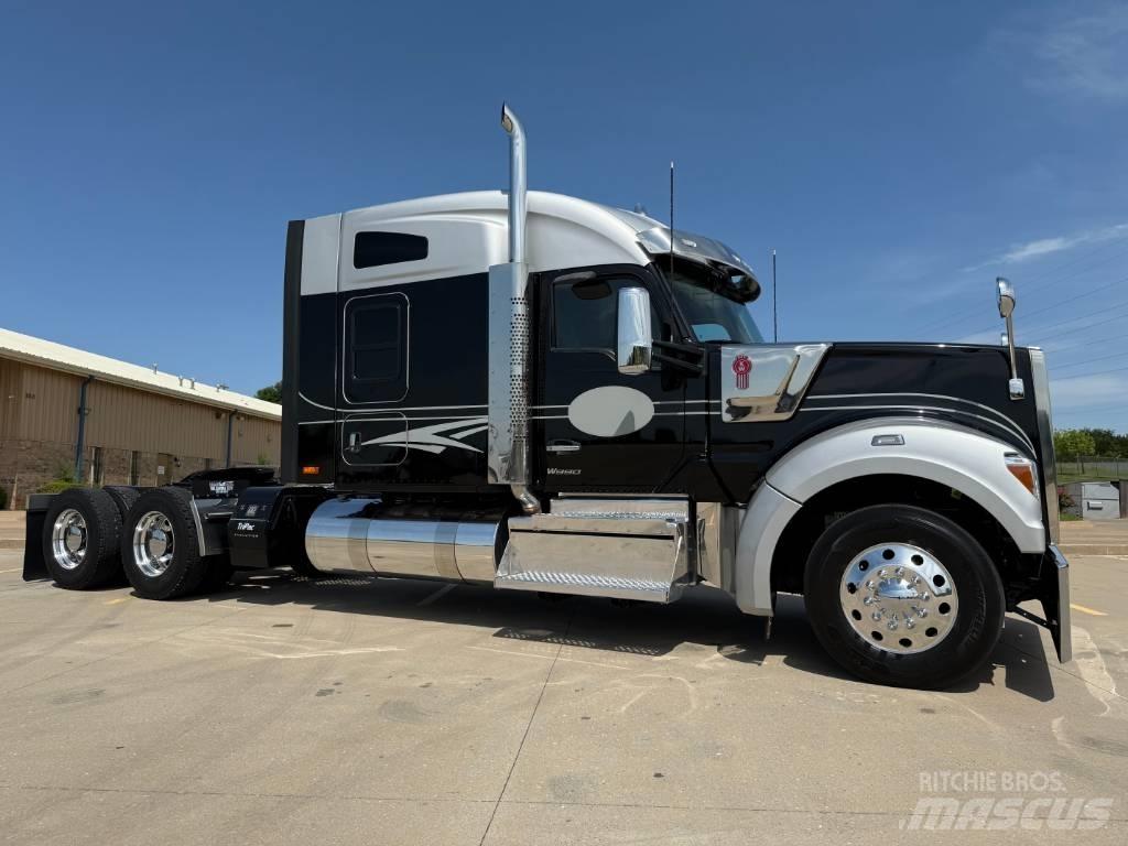 Kenworth W 990 Влекачи
