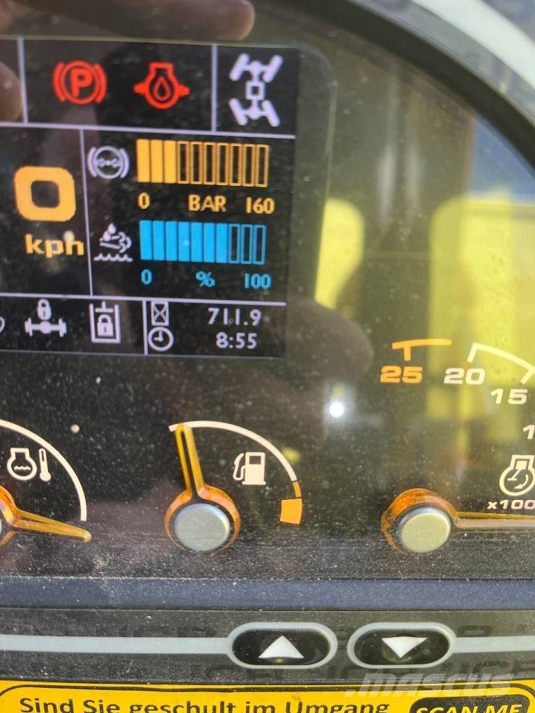 JCB 5.55-210 R Телескопични товарачи