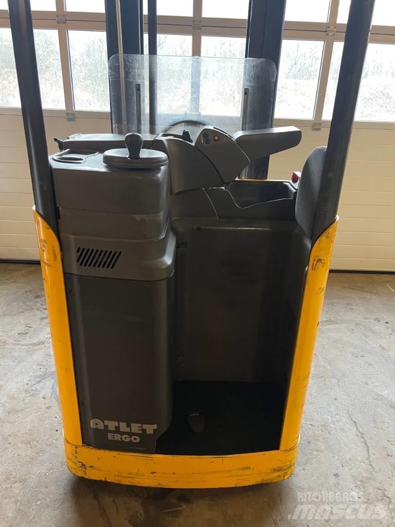Atlet A/200STFVJN360 Самоходни товарачи