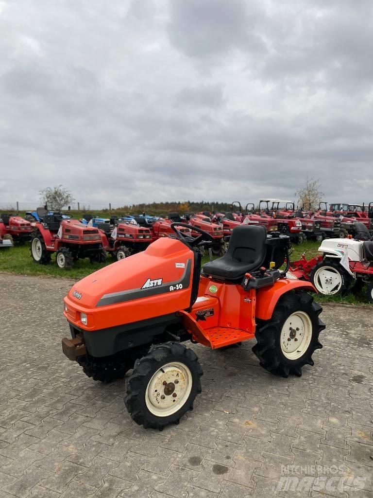 Kubota Aste A30 Компактни трактори