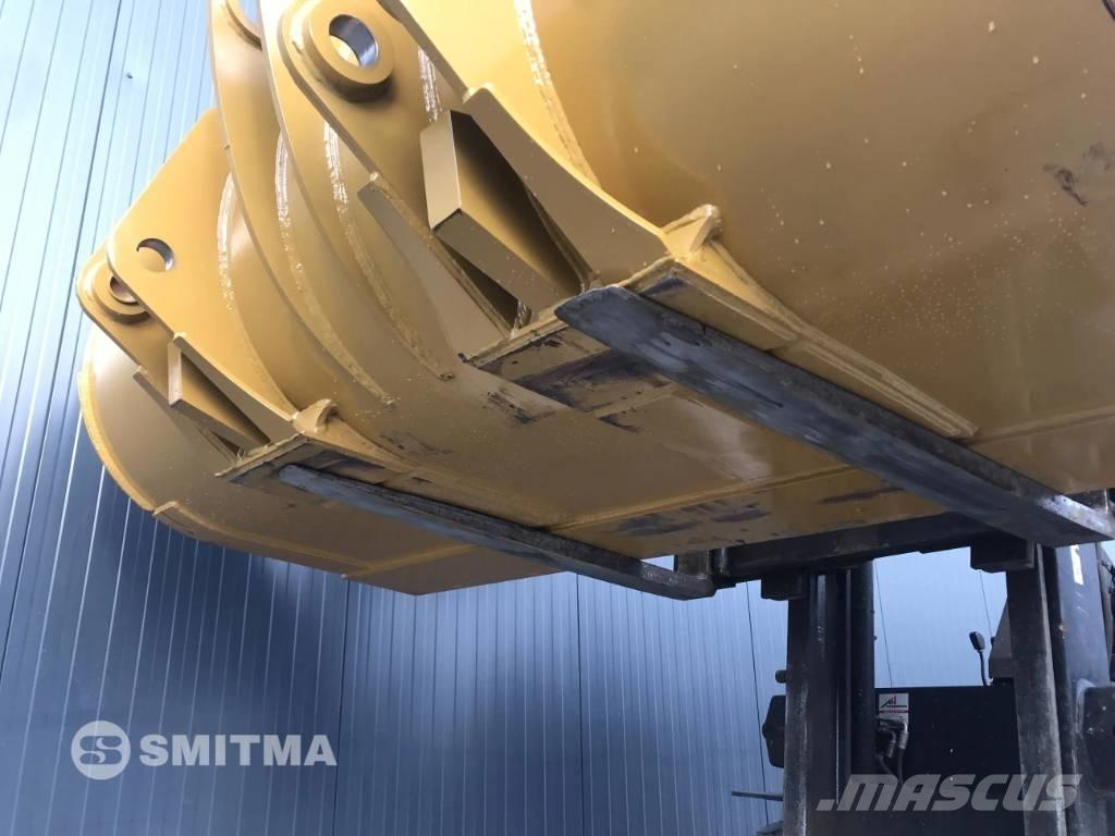 CAT 962M Кофи
