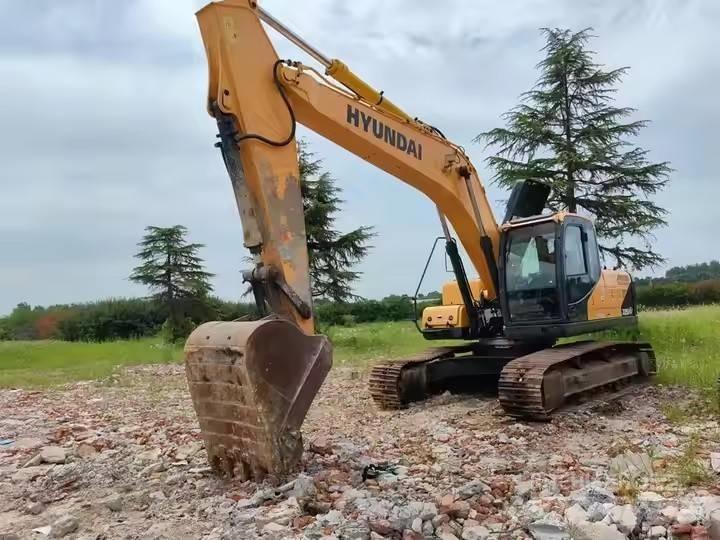 Hyundai 225LVS Верижен екскаватор