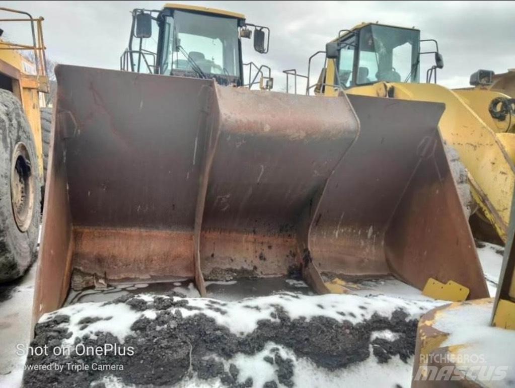 CAT 980 H Колесни товарачи