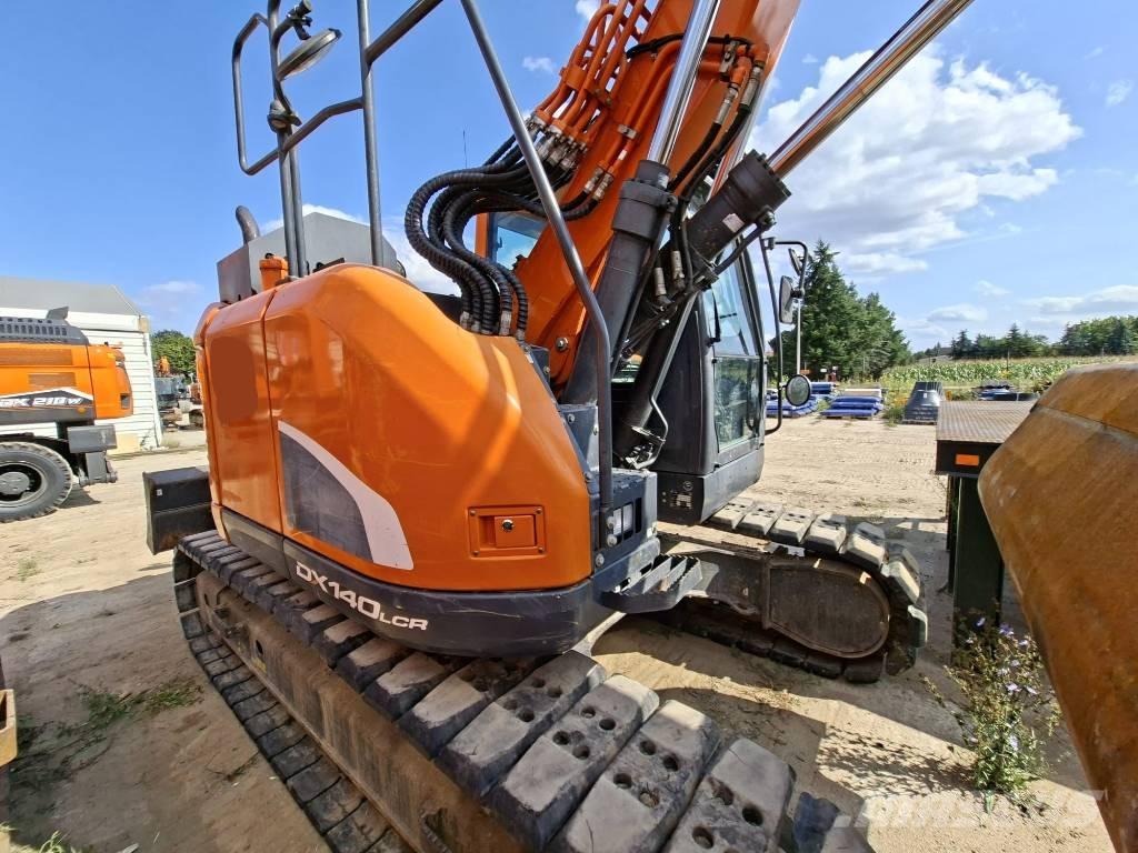Doosan DX 140 LCR Верижен екскаватор