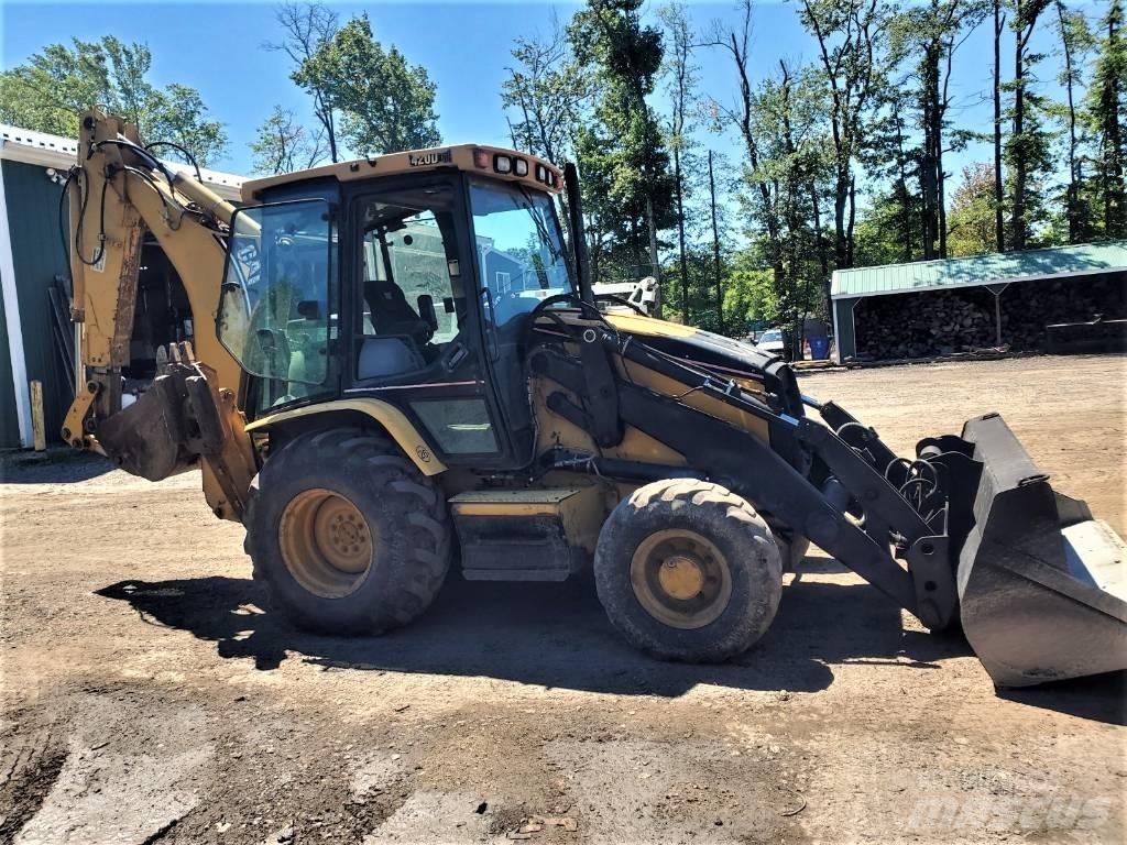 CAT 420 D Товарач със заден ексватор