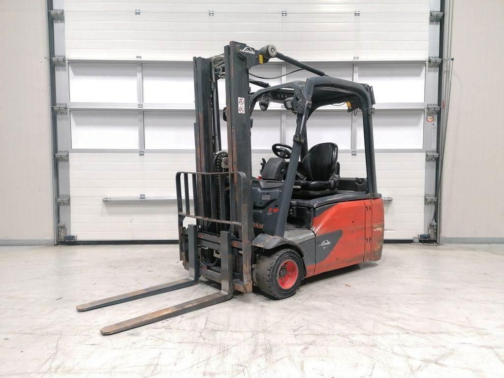 Linde E18L-02 Електрически вилични кари-повдигачи