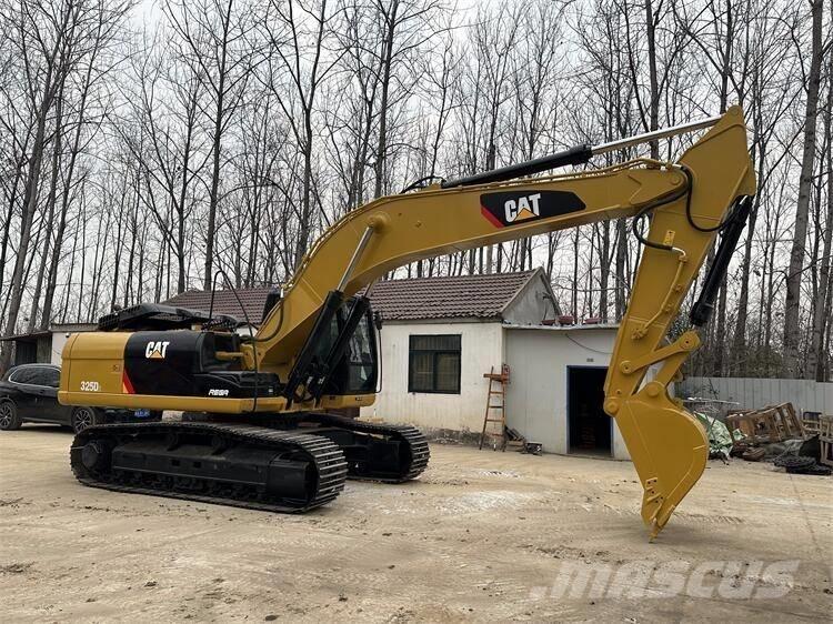 CAT 325D2 Верижен екскаватор