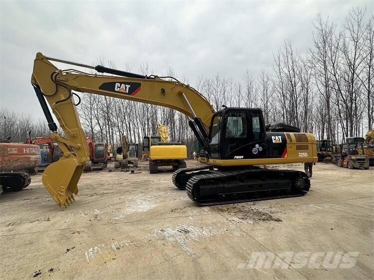 CAT 325D2 Верижен екскаватор