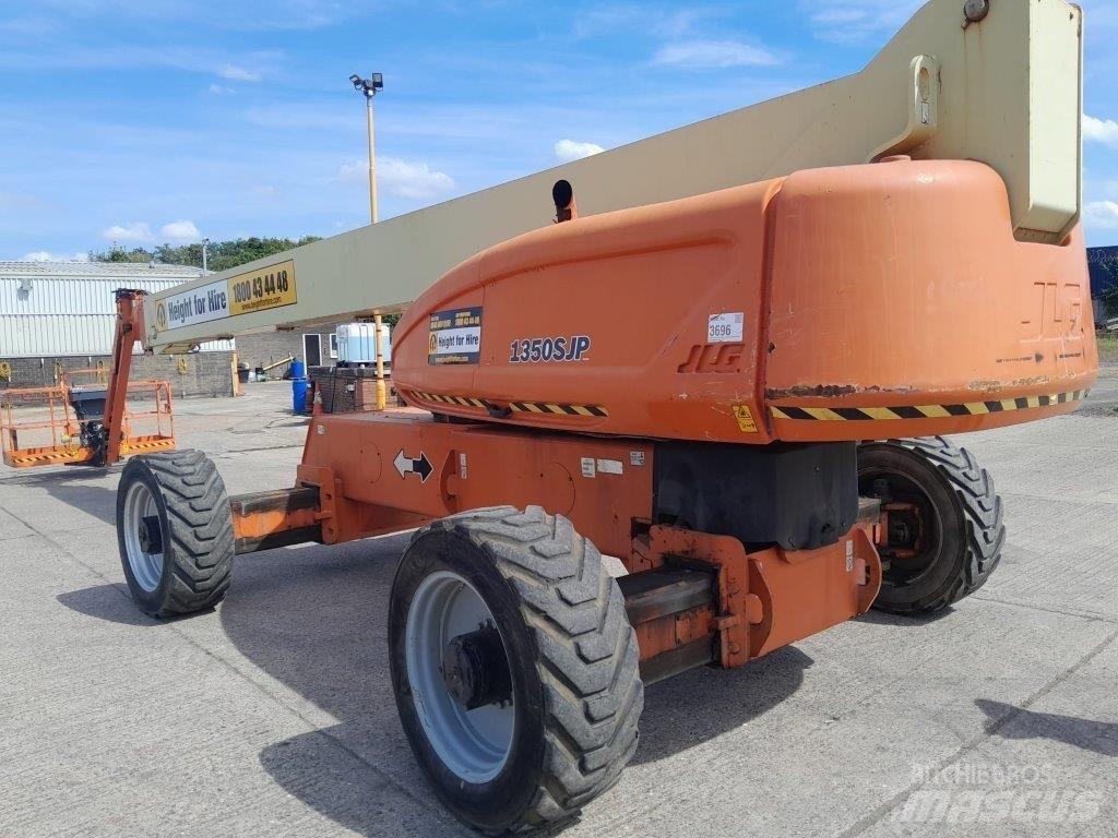 JLG 1350 SJP Телескопични повдигачи
