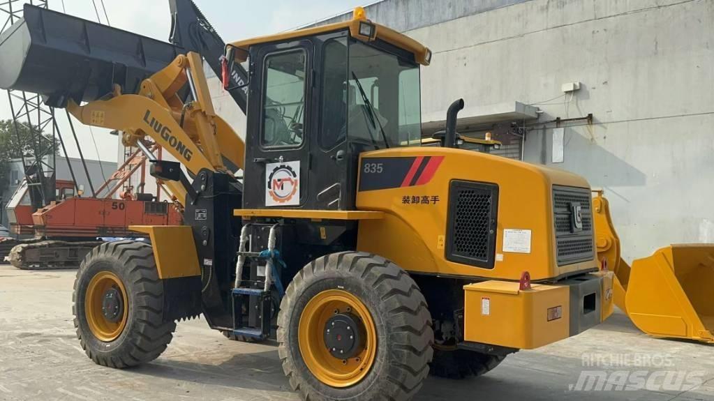 LiuGong CLG 835 Колесни товарачи
