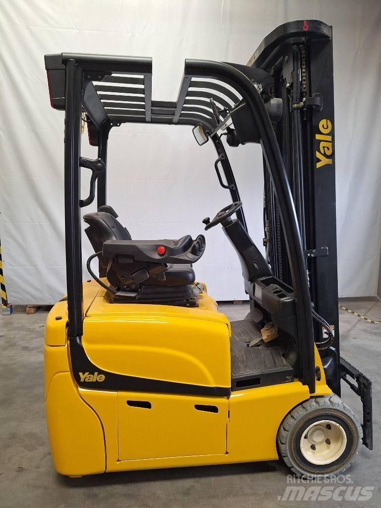 Yale ERP16VT Електрически вилични кари-повдигачи