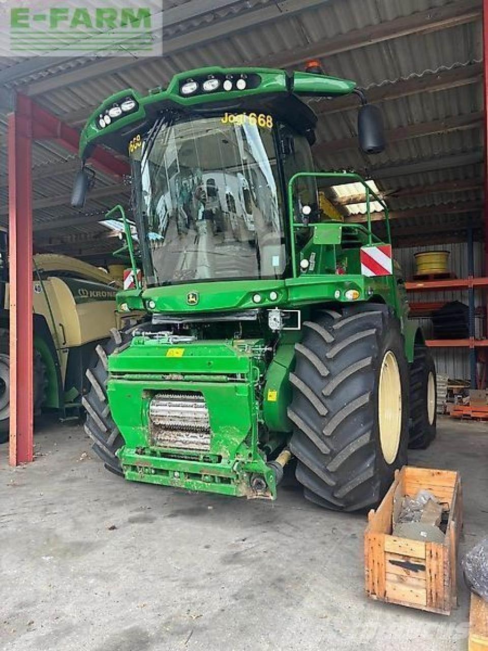 John Deere 8600 Самоходни фуражири