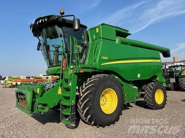 John Deere T 550 Комбайни