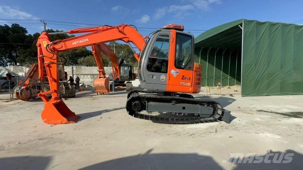 Hitachi ZX75US Мини екскаватори < 7 т