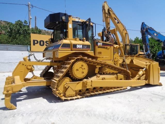 CAT D 6 R II Верижни булдозери
