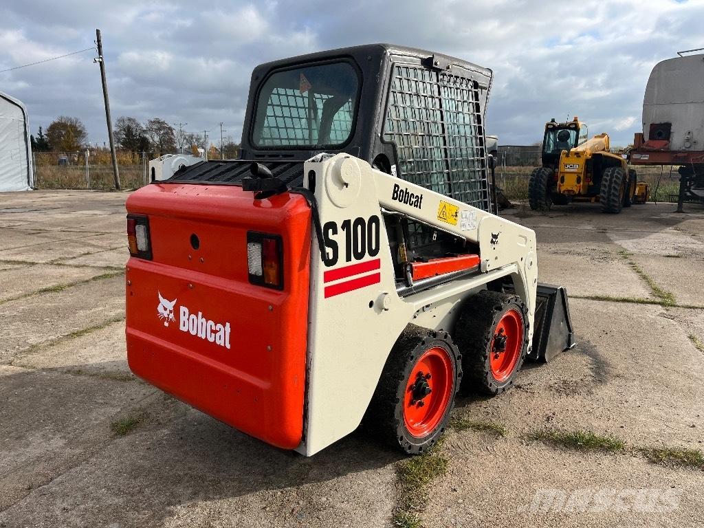 Bobcat S 100 Мини товарачи

