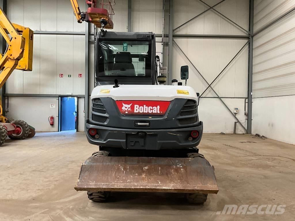 Bobcat E 57 W Колесни екскаватори