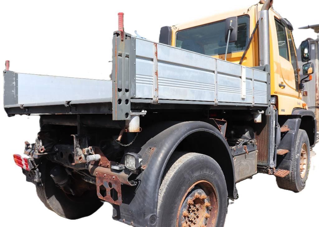 Unimog U400 Бордови