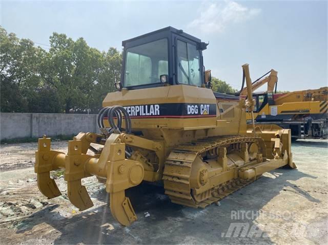 CAT D 6 G Верижни булдозери
