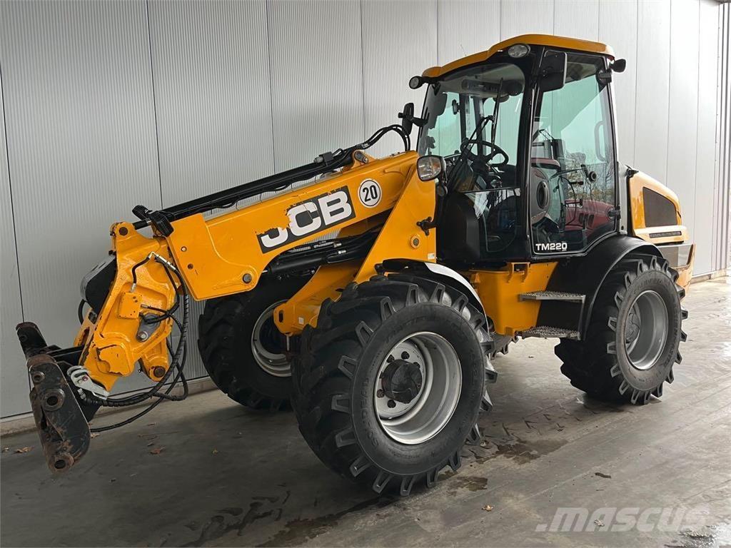 JCB TM 220 Agri Колесни товарачи