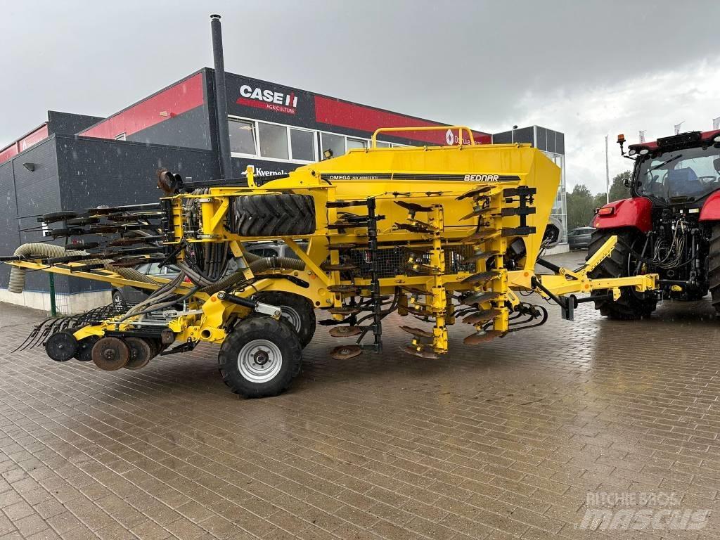 Bednar 4000F Редосеялки
