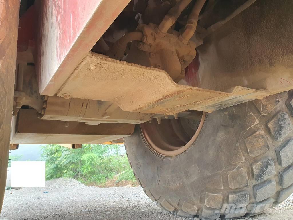 Dynapac CA 250 D II Еднобарабанни ролки
