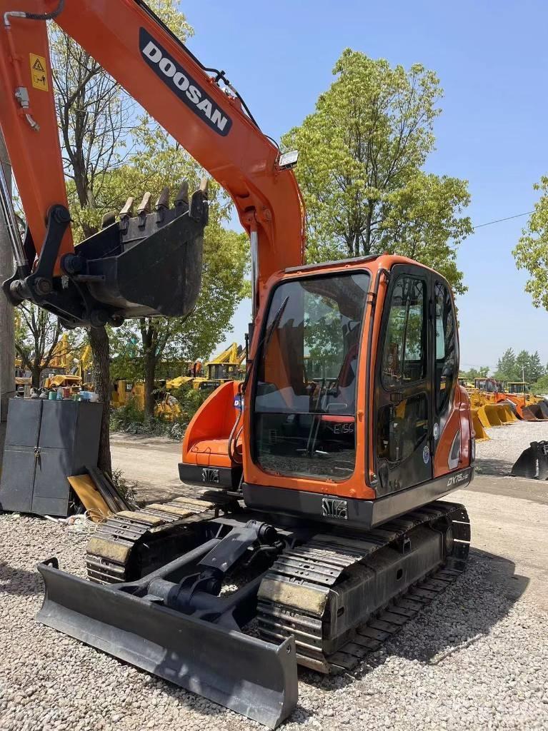 Doosan DX75 Мини екскаватори < 7 т