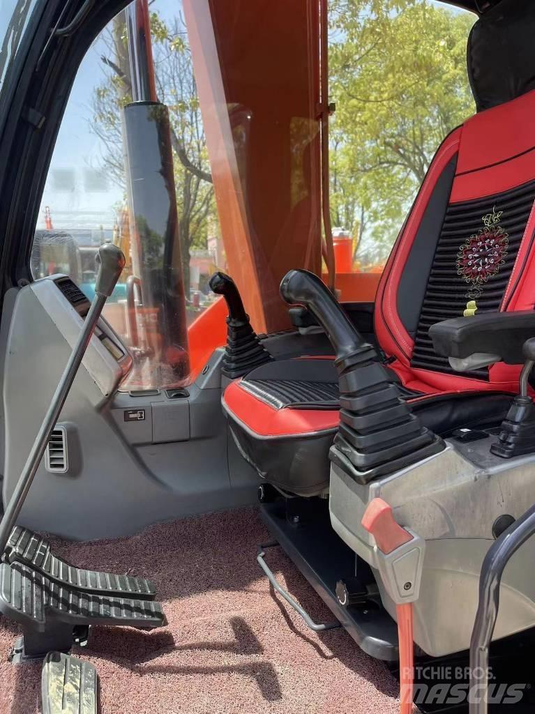 Doosan DX75 Мини екскаватори < 7 т