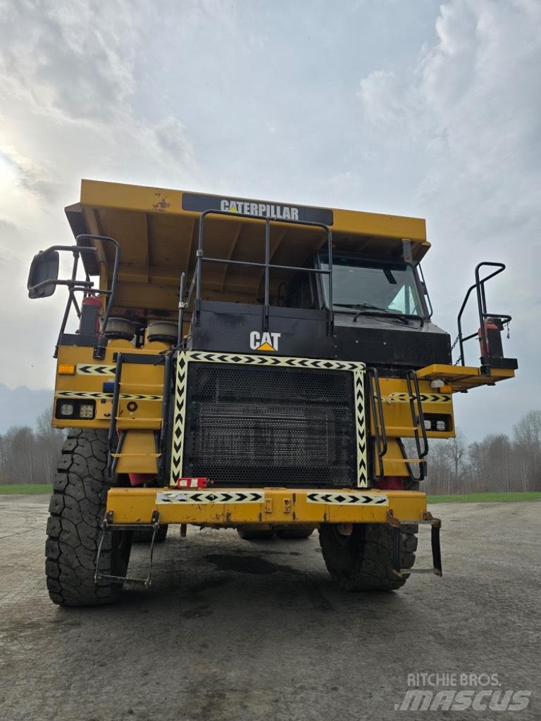 CAT 773 E Твърди самосвали
