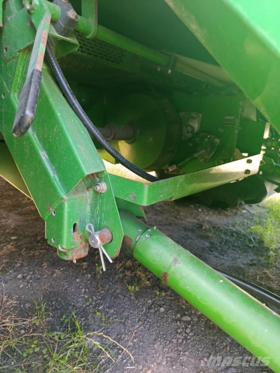 John Deere W650 Комбайни