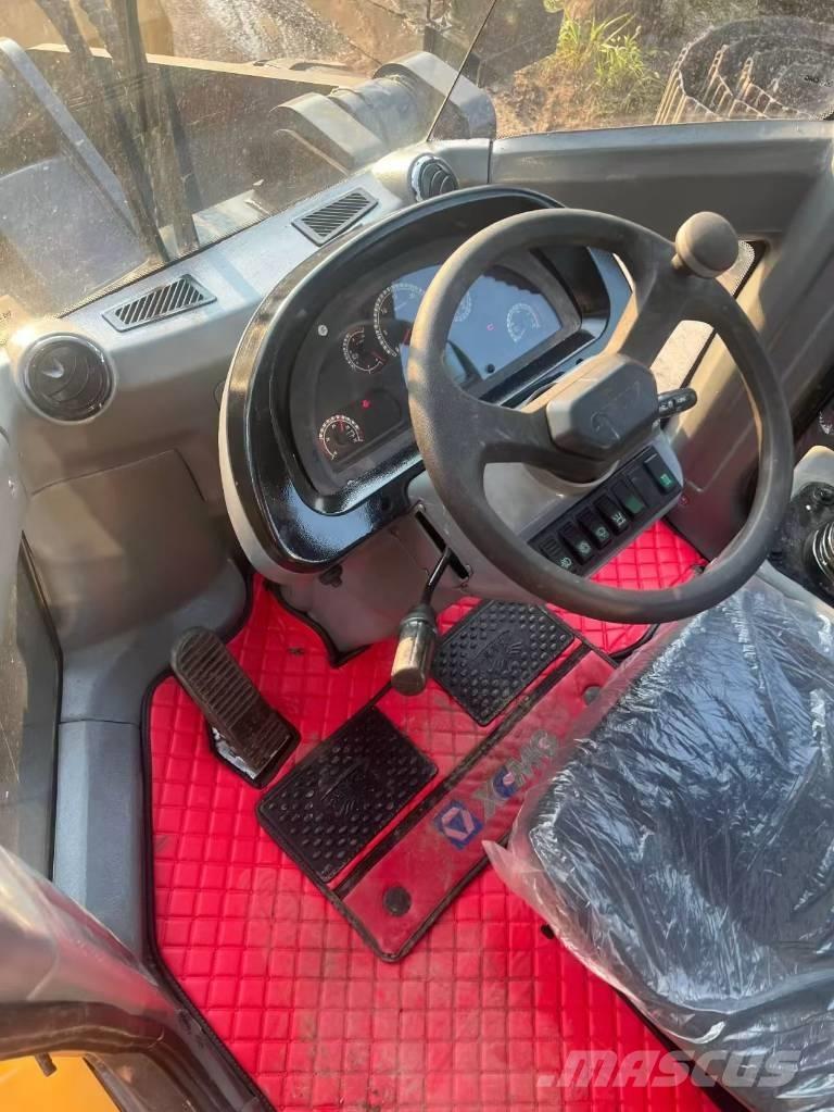 XCMG ZL 50 GN Колесни товарачи