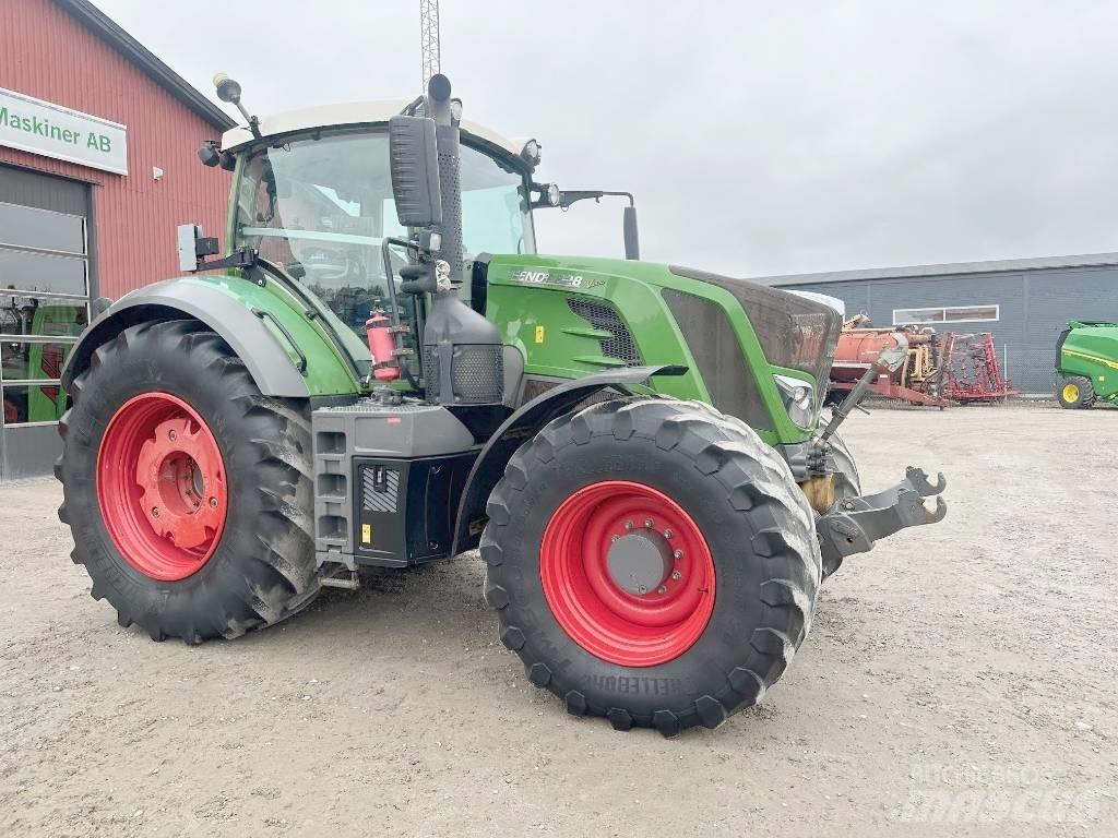 Fendt 828 Трактори