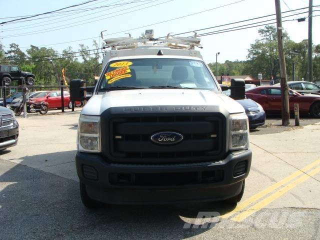 Ford F 350 SD Пикапи