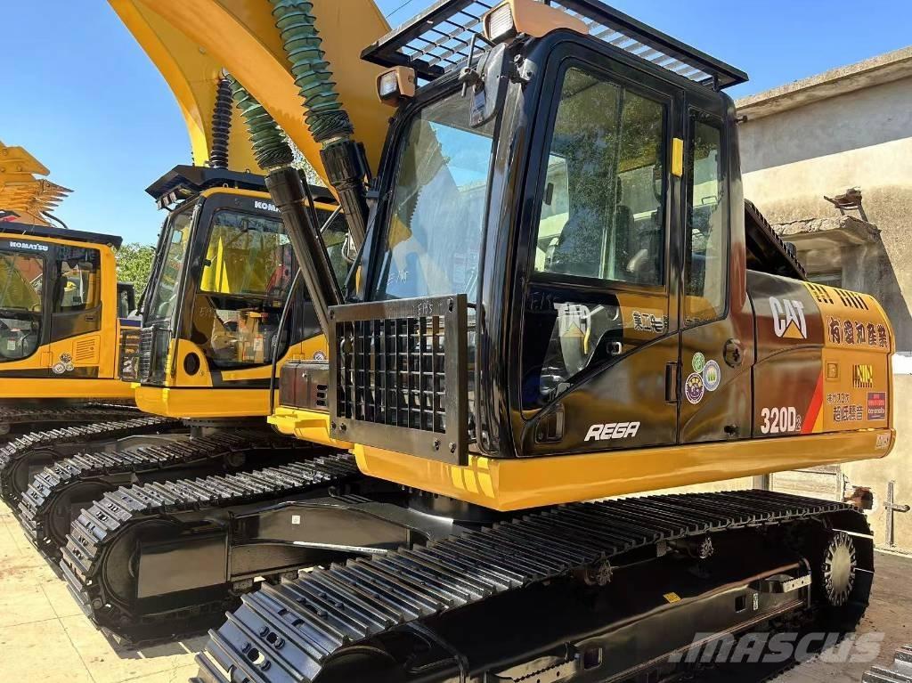 CAT 320 D Верижен екскаватор