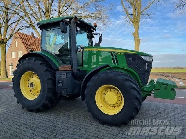 John Deere 7310 R Трактори