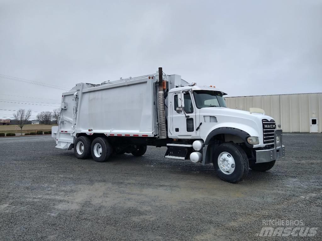 Mack GRANITE GU713 Камиони за отпадъци
